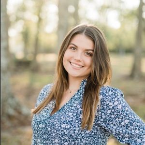 Meet your Posher, Alisa